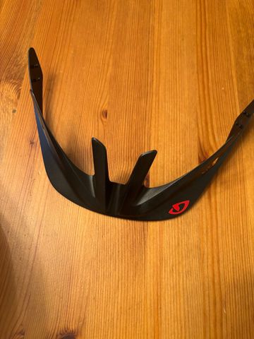 Used Giro Revel bike — image 6 of 11