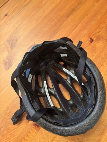 Used Giro Revel bike — image 5 of 11