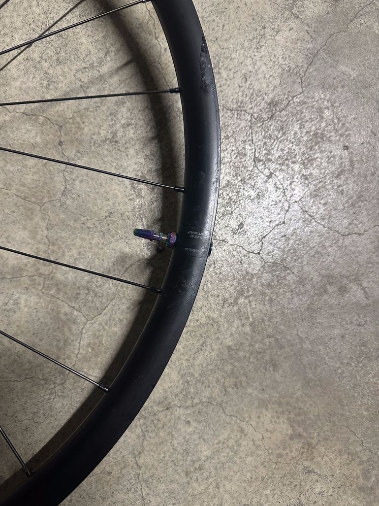 Used Dt Swiss Gravel LN Wheelset 2025 bike — image 3 of 14