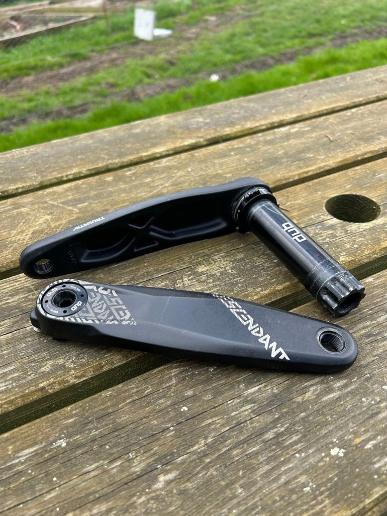 Used Sram Truvativ Descendant Eagle DUB 175mm 2025 bike — image 1 of 4
