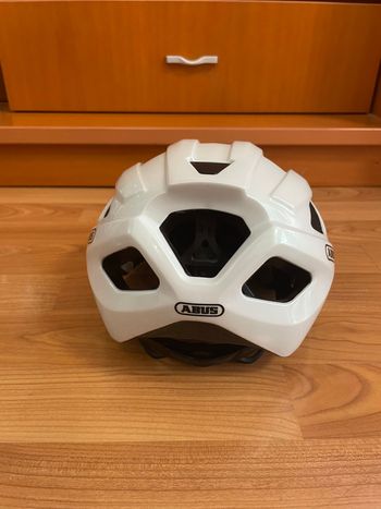 Used ABUS Macator Helmet 2024 bike — image 2 of 5