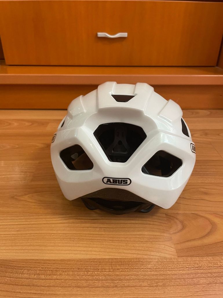 Used ABUS Macator Helmet 2024 bike — image 2 of 5