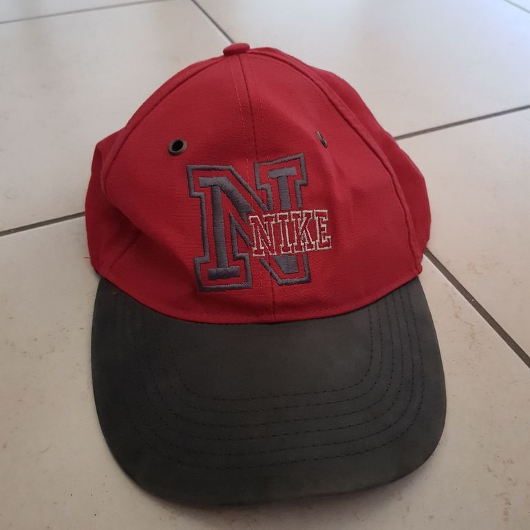 Used Nike Cappellino bike — image 1 of 4