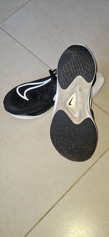 Used Nike Zoom Fly 5 tg. 43 bike — image 2 of 4