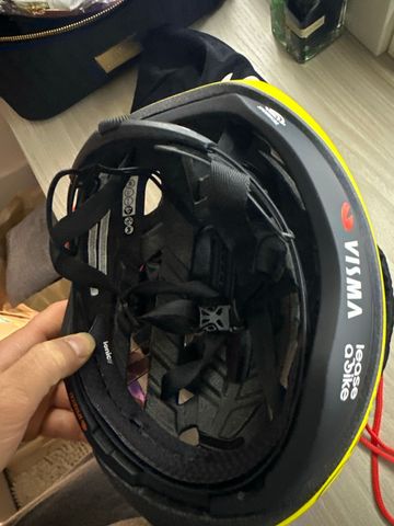 Used Giro Aries Spherical Mips 2024 bike — image 6 of 7