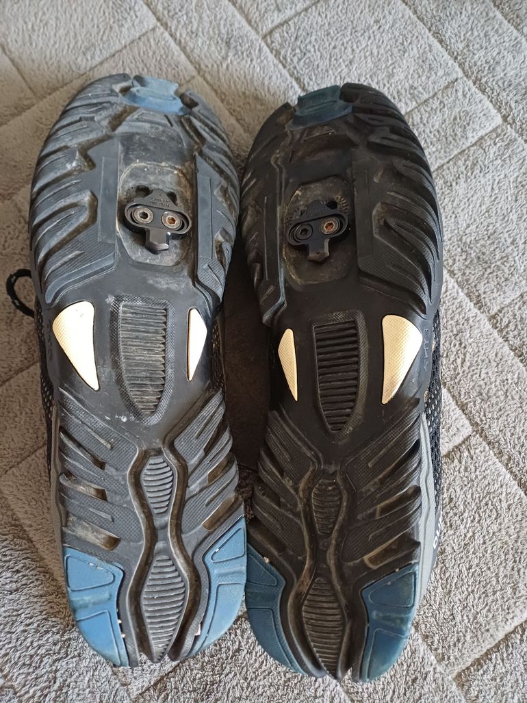 Used Shimano spd shoes bike — image 3 of 4