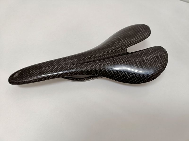 Used Tune Sillín de carbono rígido ultraligero 98g. Saddles & Seatposts