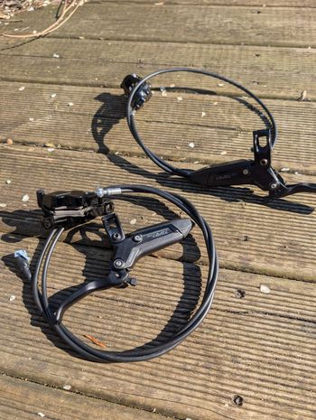 Sram, Level Silver Stealth Disc Brake - 4-Piston