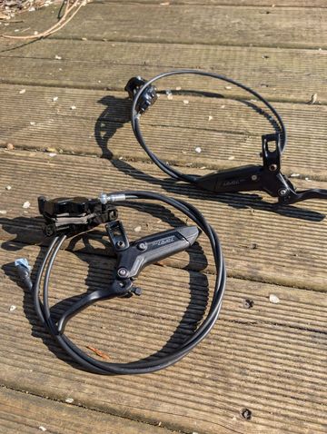 Gebrauchtes Sram Level Silver Stealth Disc Brake - 4-Piston 2025 Brakes