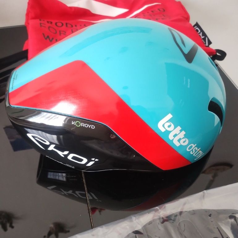 Used ekoy Professional Areo Helmet 2025 bike — image 1 of 7