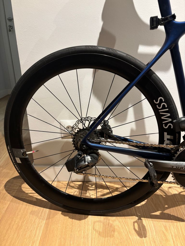 Used Dt Swiss Dt Swiss Arc 1400 Dicut Db 50mm 2023 bike — image 1 of 2