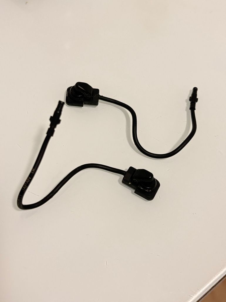 Used Shimano DURA-ACE Di2 SW-RS801-E Satellite Shifter bike — image 1 of 3