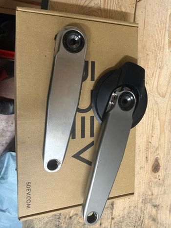 5DEV, titanium cranck