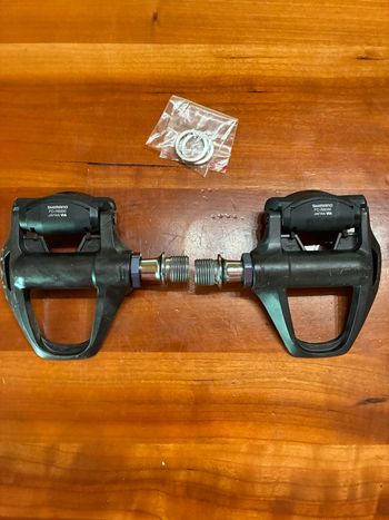Used Shimano Ultegra PD-r8000 Pedals bike — image 2 of 3