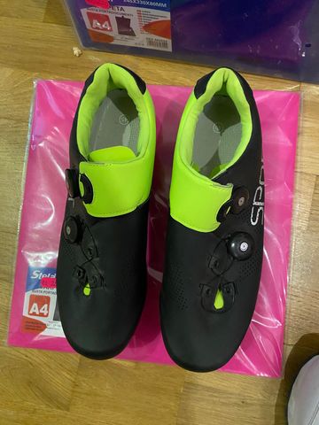 Bell Sports Sport Cycling Shoes usato