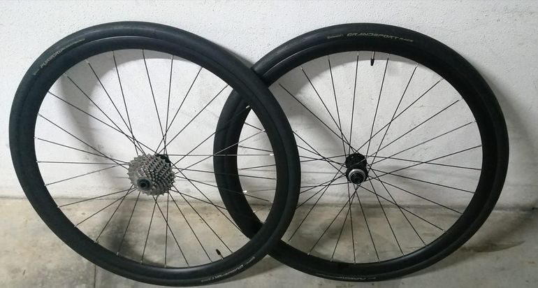 Used Shimano WH 0.3 Center Lock Wheelset 2024 bike — image 1 of 8