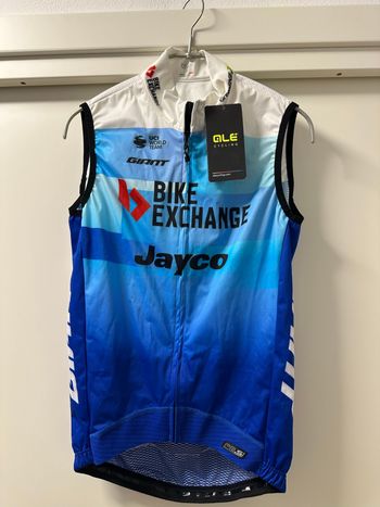 Ale cycling, Gilet Bike Exchange