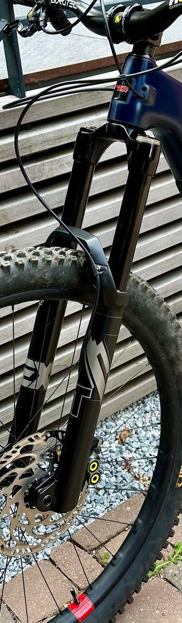 Used Ext ERA V2 bike — image 2 of 5