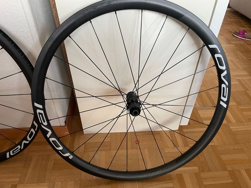 Roval Alpinist CLX 2023 bike usato — immagine 2 di 5
