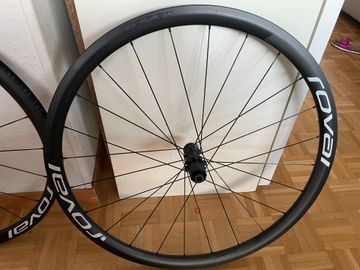 Roval Alpinist CLX 2023 bike usato — immagine 4 di 5