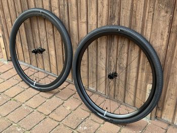 Rose, G30 LIGHT SRAM XDR Laufradsatz with Schwalbe 40mm G-One R Reifen