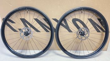 Syncros, Road Bike Wheelset