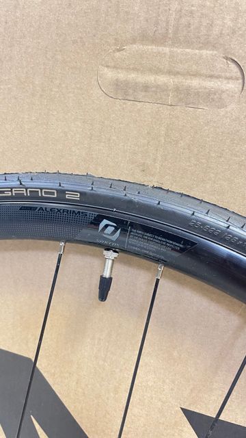 Syncros Road Bike Wheelset 2025 bike d'occasion — image 4 sur 7