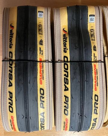 Gebrauchtes Vittoria Corsa Pro 26mm Tyres & Tubes