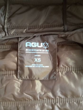 Used AGU jacket Fuse Venture bike — image 5 of 5