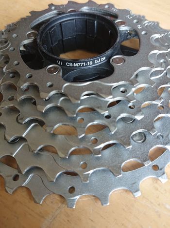 Used Shimano Deore XT CS-M771-10 bike — image 2 of 4