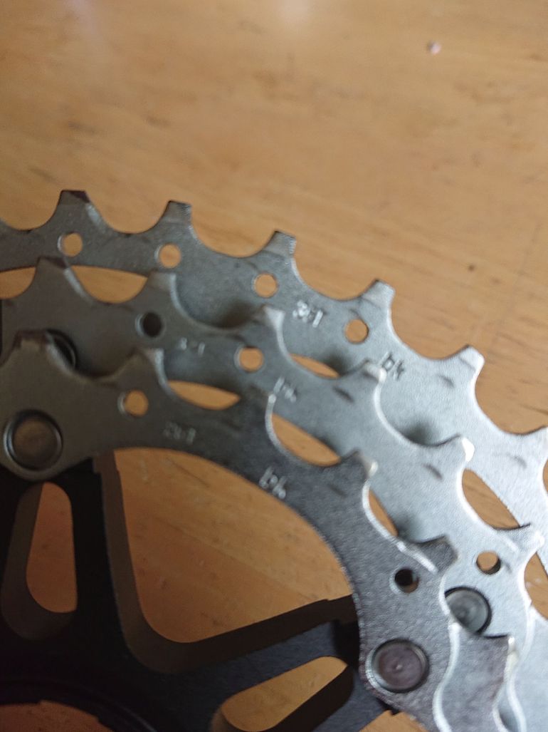 Used Shimano Deore XT CS-M771-10 bike — image 3 of 4
