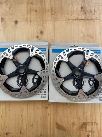 Shimano, RT EM910 203 Center Lock Pair