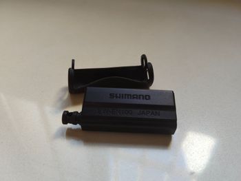 Shimano, CAJA CONEXIÓN DI2 EW-D100