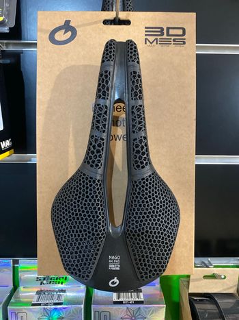 Used Prologo NAGO R4 3D 2025 Saddles & Seatposts