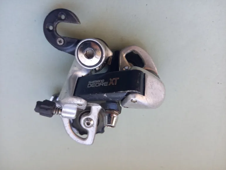 Used Shimano Deore XT FD-M735 1991 bike — image 2 of 5