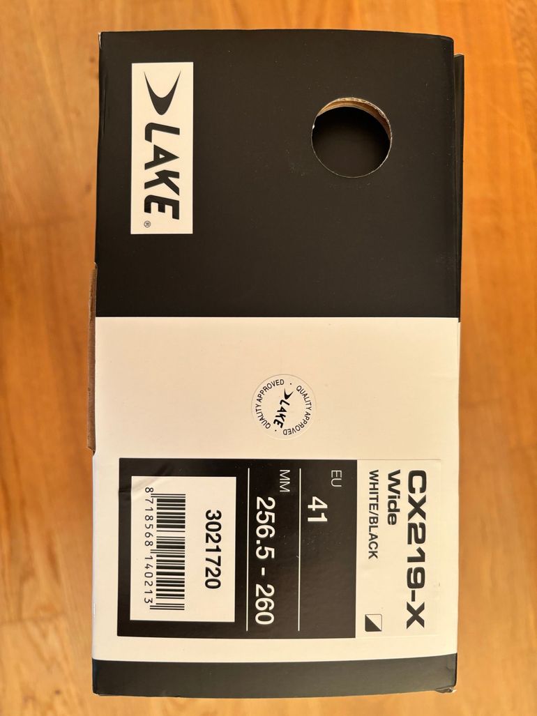 Used Lake CX219-X 2025 bike — image 2 of 4