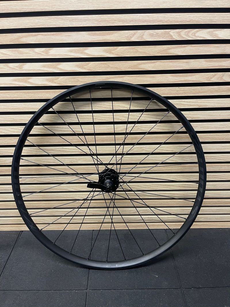 Used Specialized 27.5 Wheel Wheels