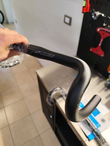 Brugt Pro LT handlebar 2024 bike — billede 3 af 3