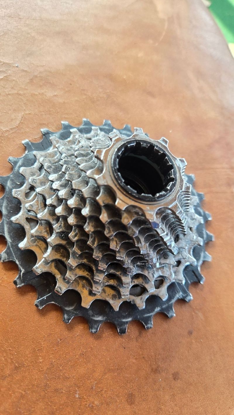 Käytetty Sram Force 12x 10-28 Kassette 2022 Drivetrain & Pedals