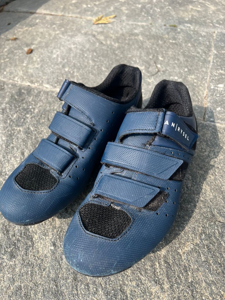 Used Van Rysel Roadr 500 Shoes bike — image 1 of 5