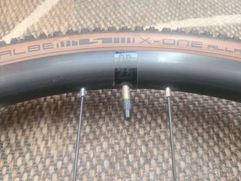 Used Schwalbe X-One Allround 28/28 2.5 2022 bike — image 5 of 9