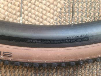 Used Schwalbe X-One Allround 28/28 2.5 2022 bike — image 3 of 9