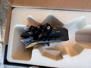 Used Sram RED eTap E1 AXS 2025 bike — image 2 of 7