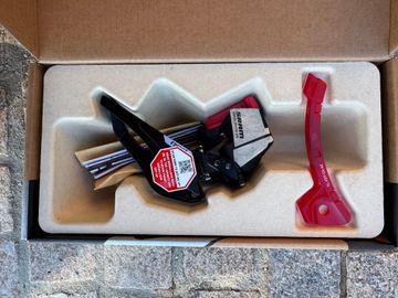 Used Sram RED eTap E1 AXS 2025 bike — image 1 of 7
