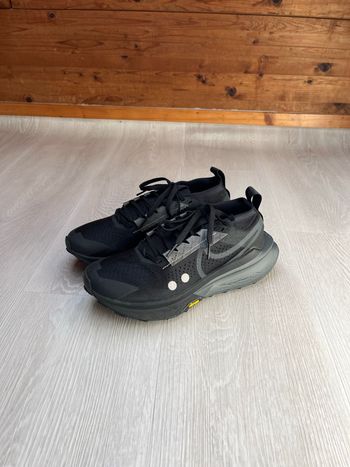 Used Nike ZoomX Zegama Trail 2 bike — image 3 of 11