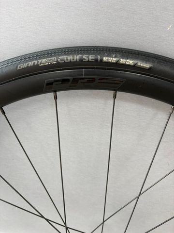 Giant PR-2 Disc Wheelset 2025 bike d'occasion — image 6 sur 9