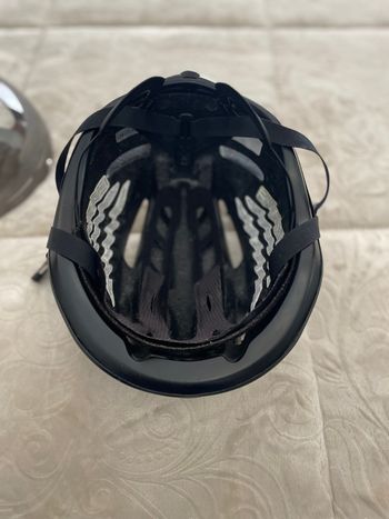 Used Giro Casco bike — image 8 of 10