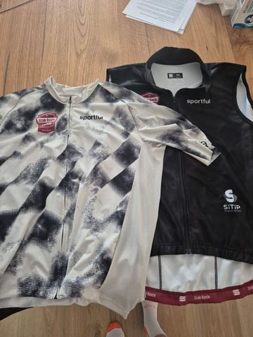 Brugt Sportful Maglia jersey e giretto Strade Bianche tg. XXL 2026 Cycling Clothing
