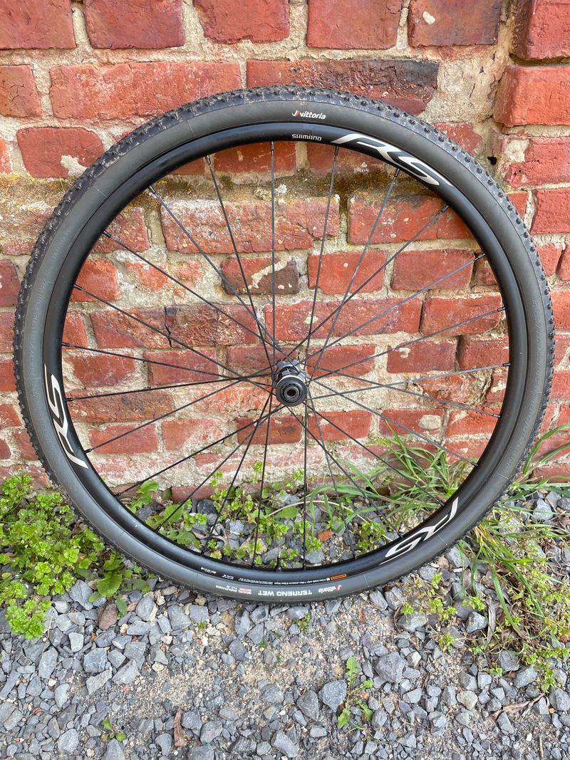 Shimano RS370 bike d'occasion — image 2 sur 5