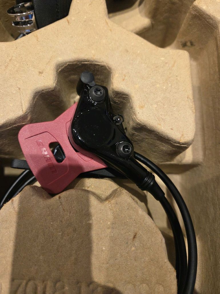 Used Sram Force Set Bremse/Schalthebel Vorne- AXS-HRD-eTap-1x12 *NEU* 2024 bike — image 7 of 8